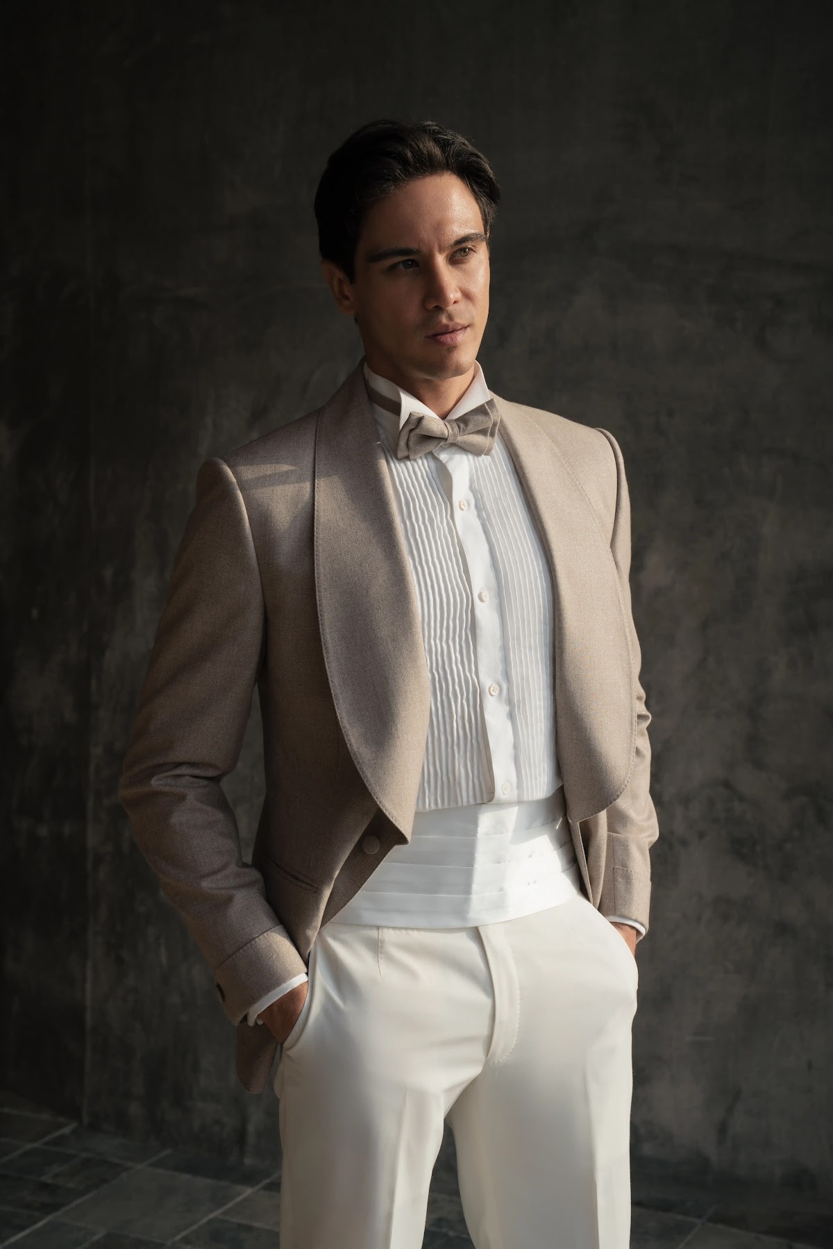 Tuxedo vs suit evening shirt and accessories