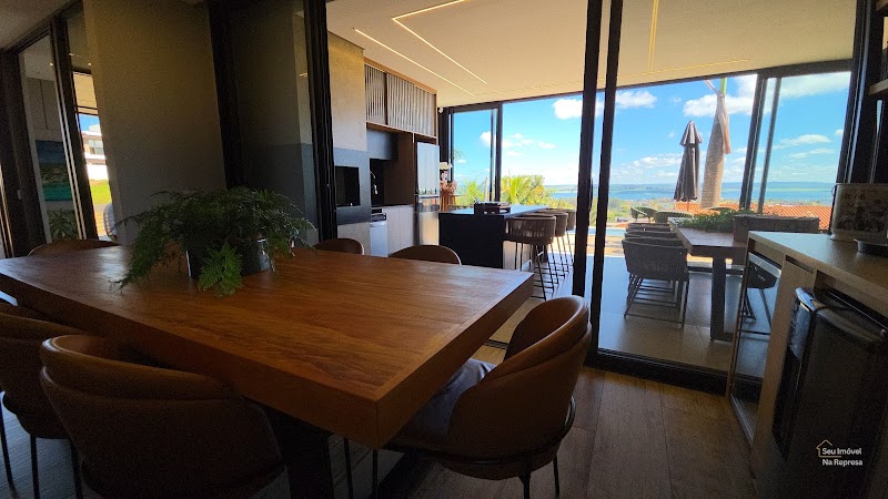Foto 18 de Casa com dois lotes e vista incrível para a represa no Riviera de Santa Cristina XIII