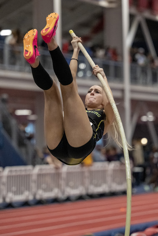 Photo from HS: Indoor Track & Field of Sarah Duetsch