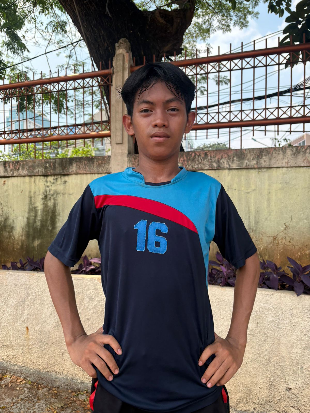 FAKHRI AKBAR