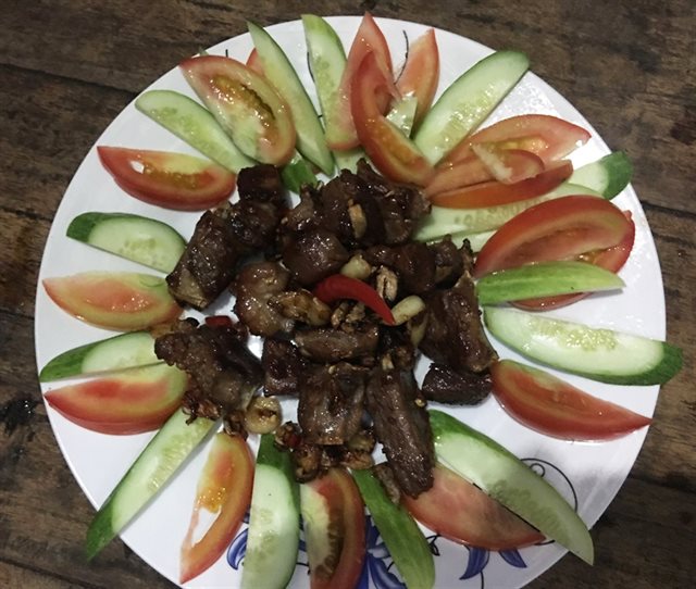 Sườn Non Cháy Tỏi