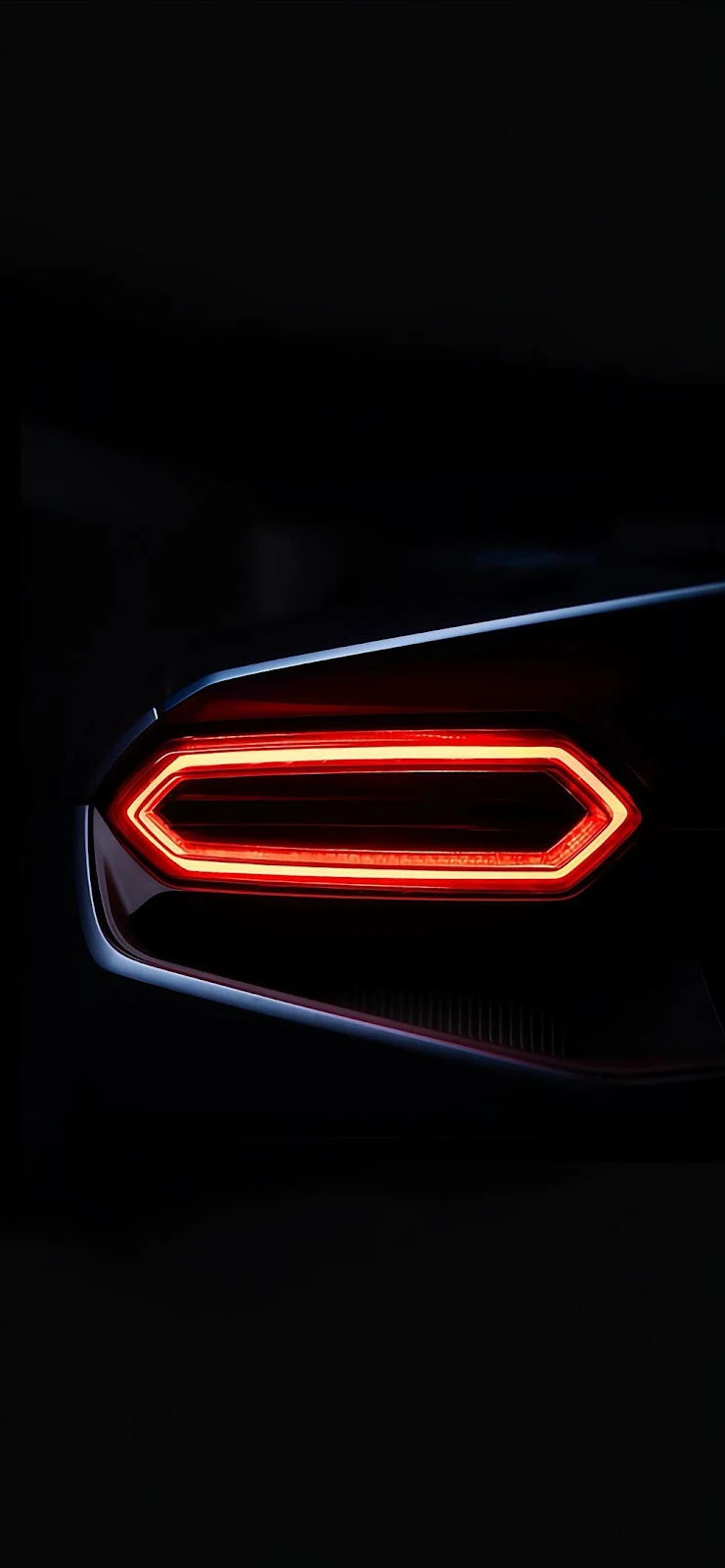 Lamborghini Sports Car Taillight - Automotive Photography iPhone Wallpaper (1000x2160)