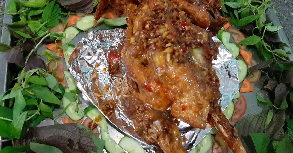 Gà xối sả ớt siêu cay