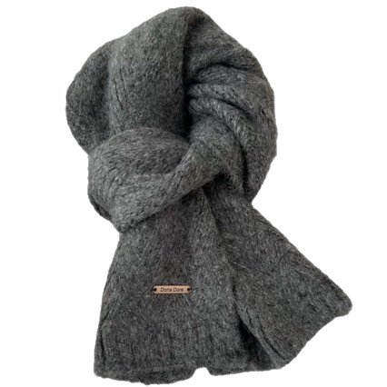 Knitted scarf made from wool blend