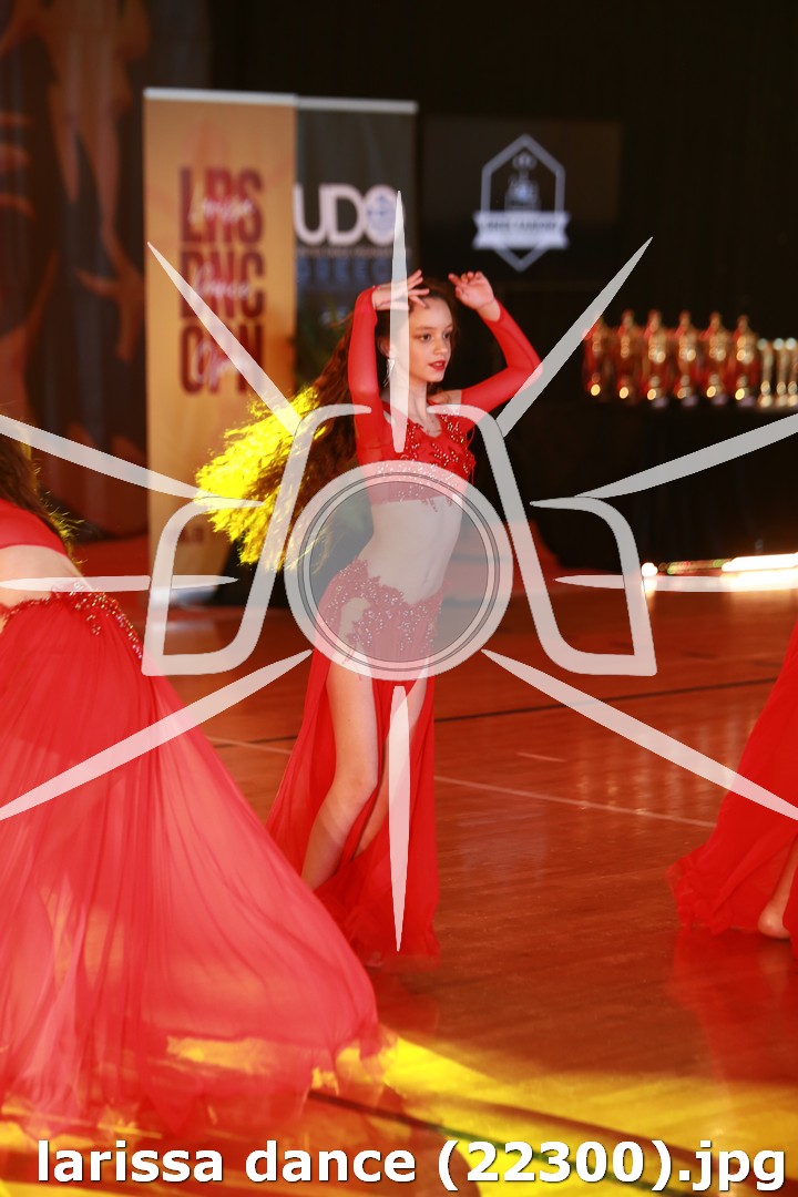 larissa dance (22300).jpg