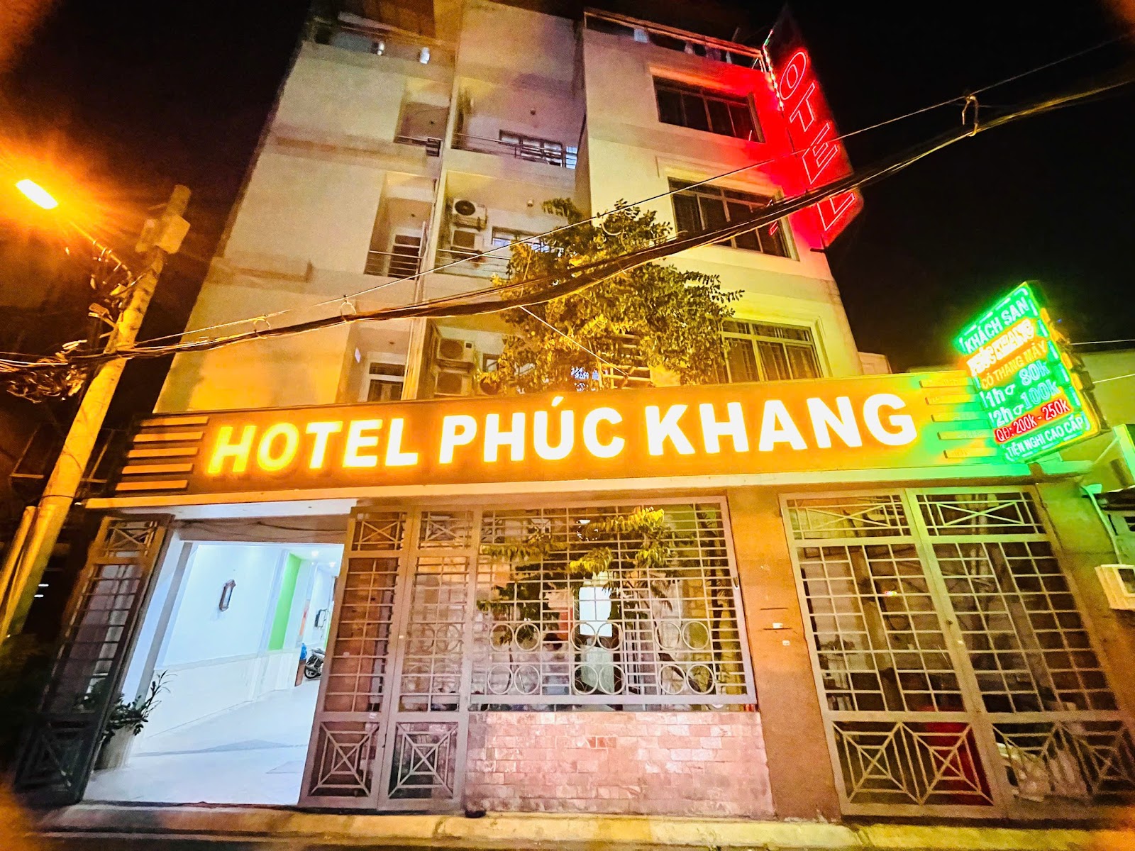 Khách Sạn Phúc Khang Airport