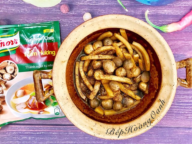 Nấm Rơm Cơm Dừa Kho Tiêu