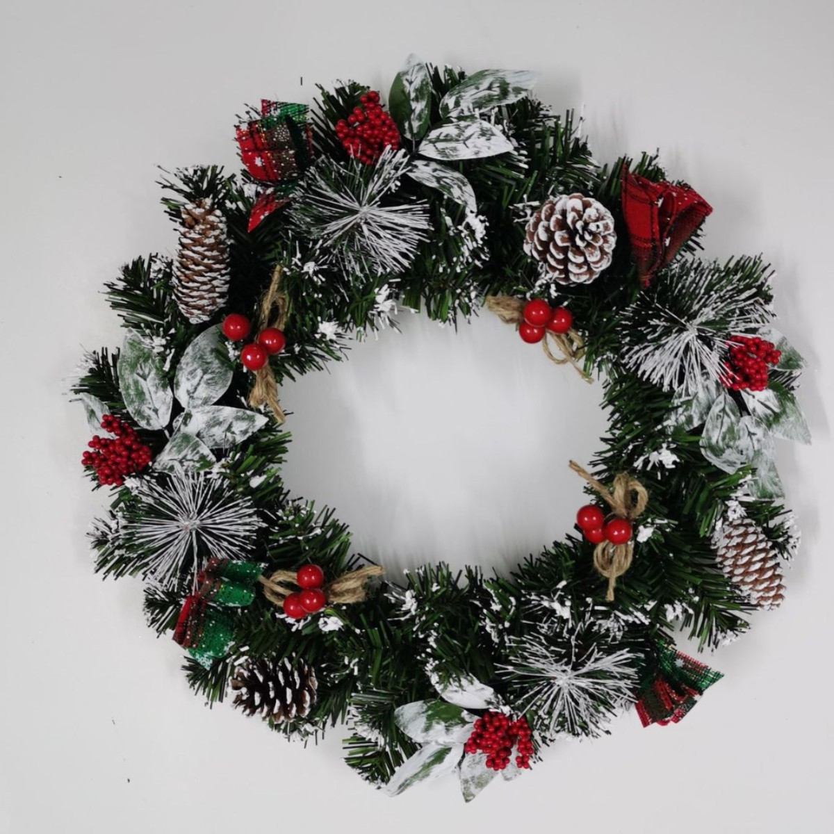 Christmas wreath made of PVC, handmade