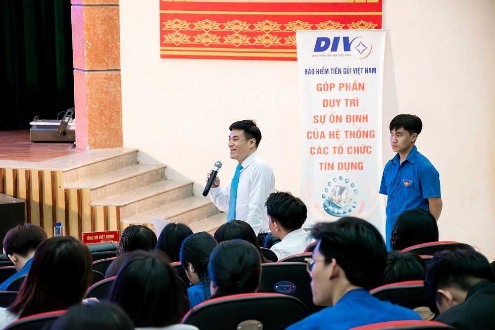 Sự kiện tuyên truyền “Shield up! Diễn đàn sinh viên Trường Đại học Tây Bắc với chính sách bảo hiểm tiền gửi” thành công rực rỡ
