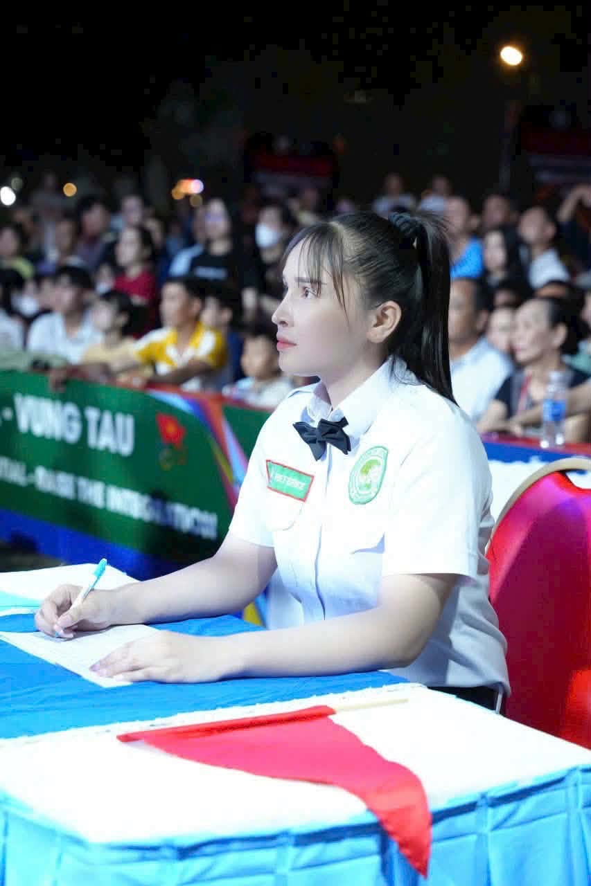 Nguyễn Thị Cẩm Giàu