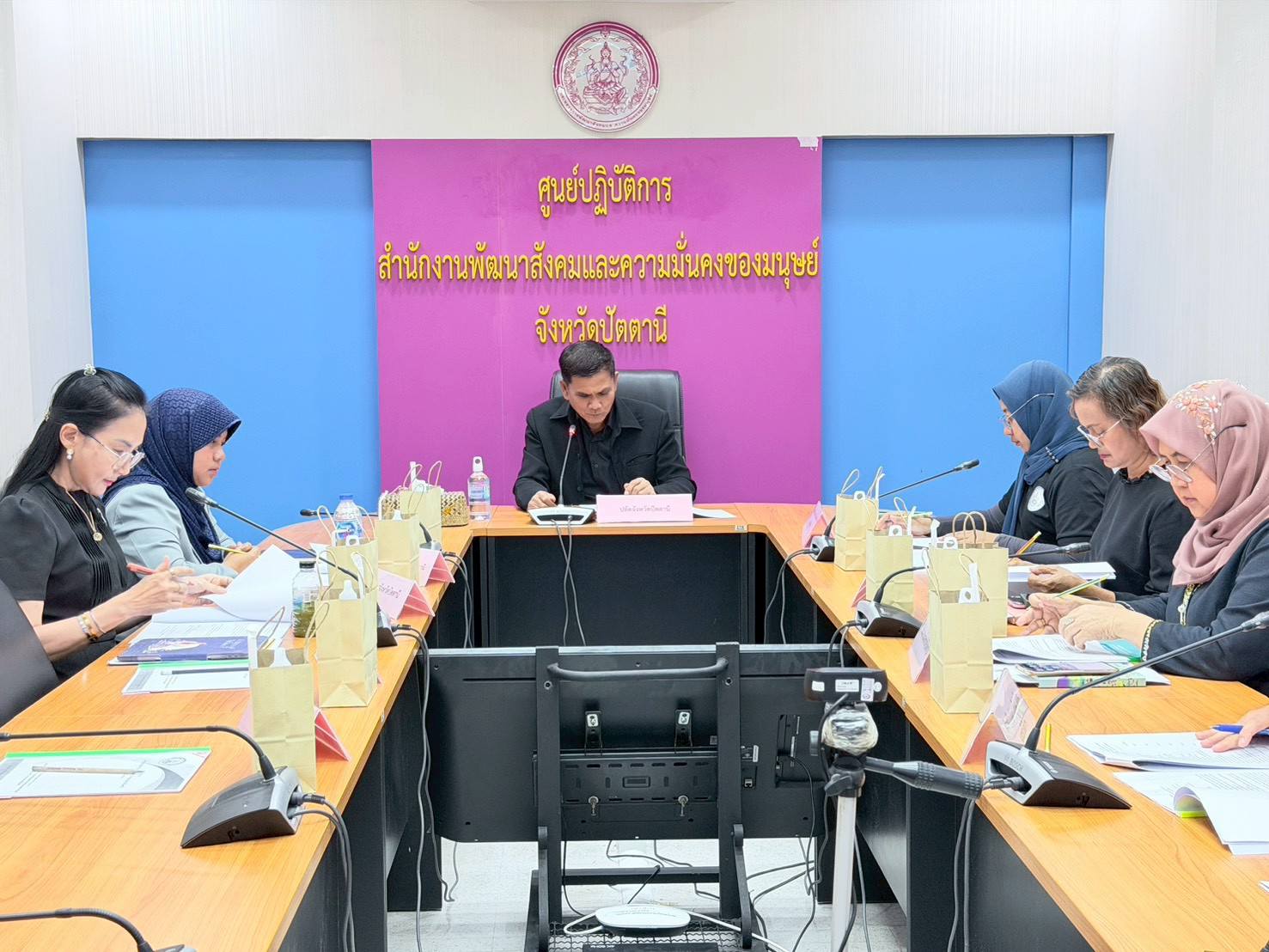 ศธจ.ปัตตานีร่วมเป็นคณะกรรมการพิจารณาคัดเลือกสตรีไทยดีเด่น จังหวัดปัตตานี ประจำปี 2569