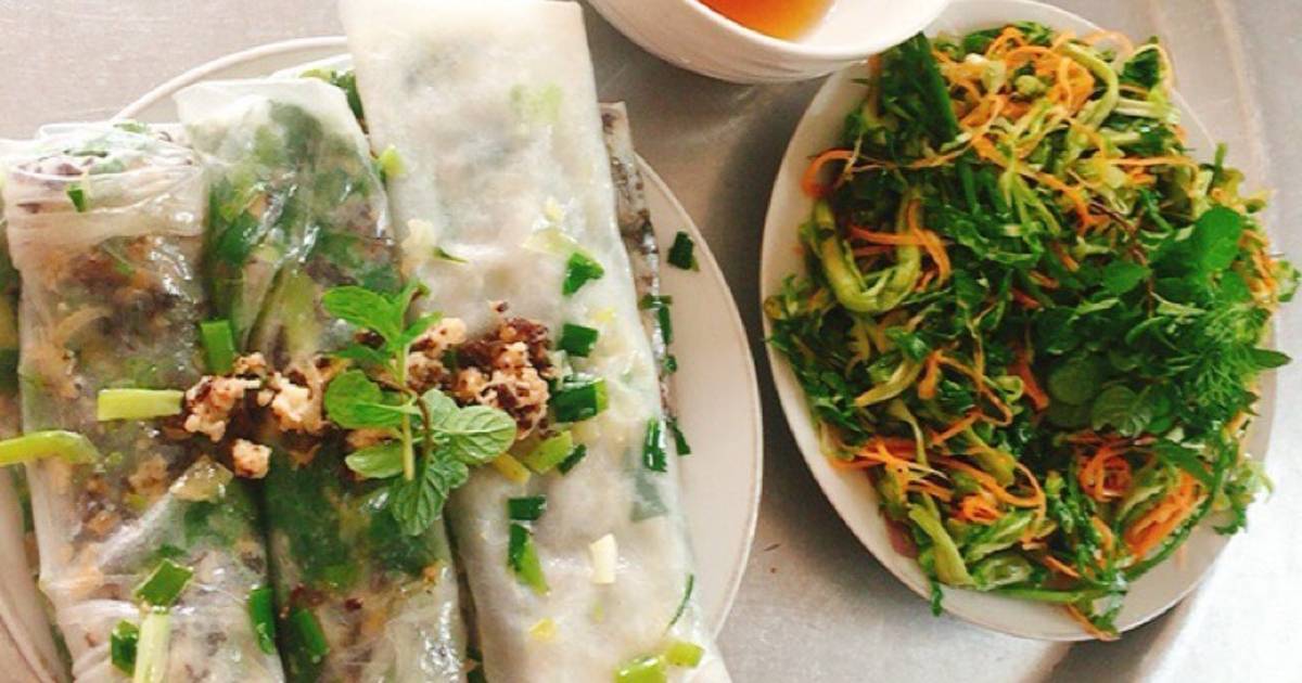 Bánh cuốn làm bằng bánh tráng