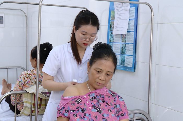 Phát huy y học cổ truyền trong chăm sóc sức khỏe toàn dân - Đài Phát thanh và truyền hình Hà Nội