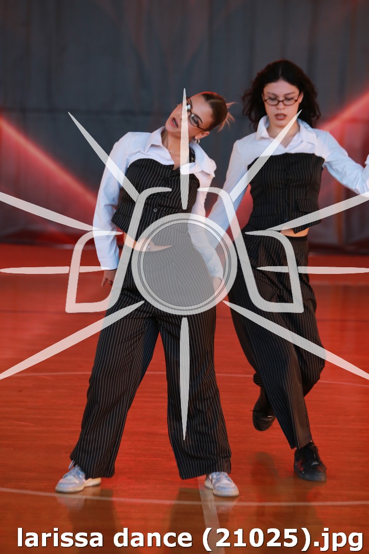 larissa dance (21025).jpg