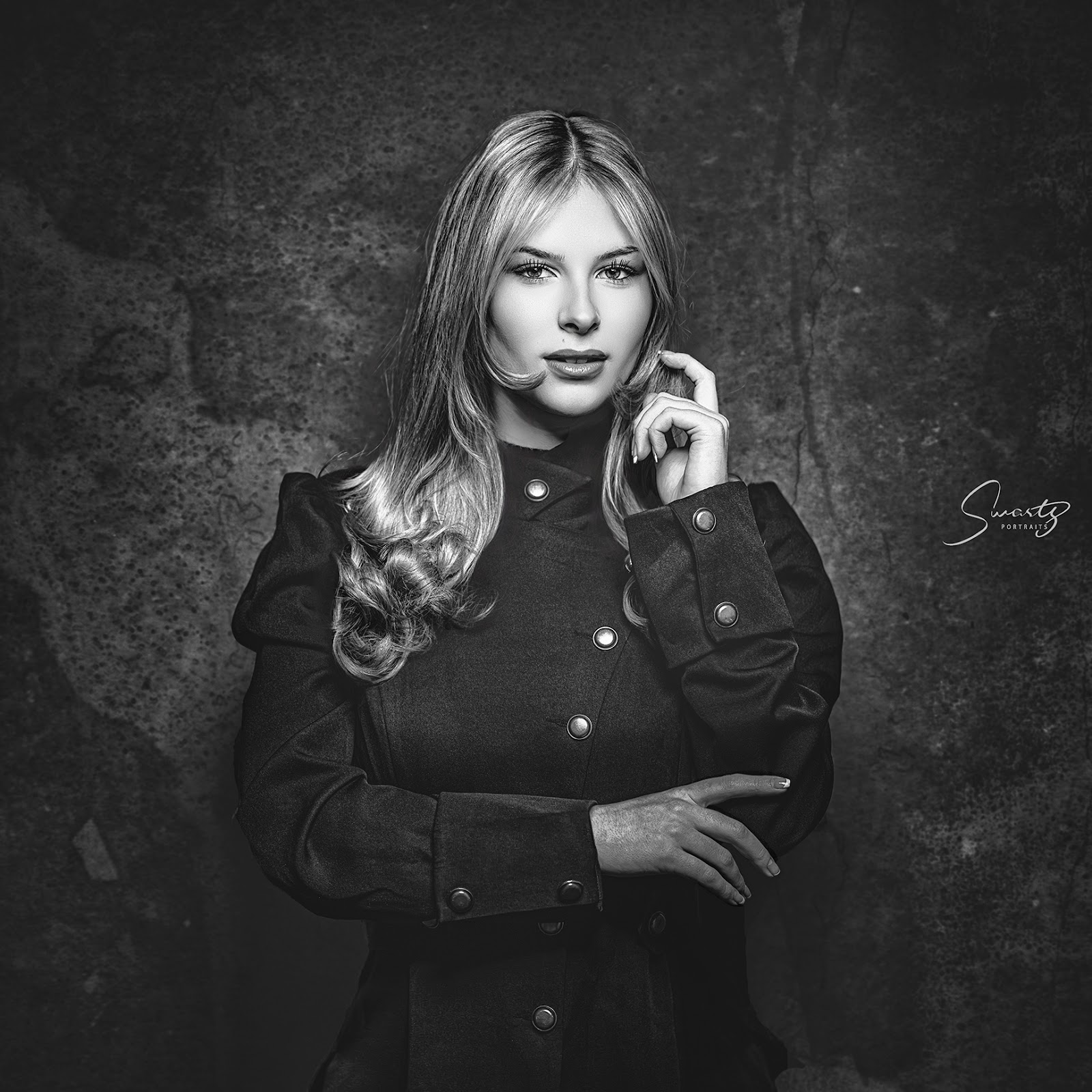 Fine art senior portrait Katy Texas — editorial style by Swartz Portraits