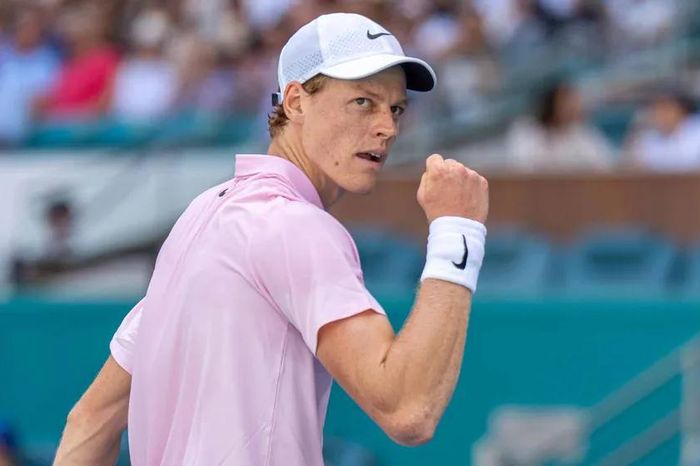 Jannik Sinner vượt qua kỷ lục của Novak Djokovic - Đài Phát thanh và truyền hình Hà Nội