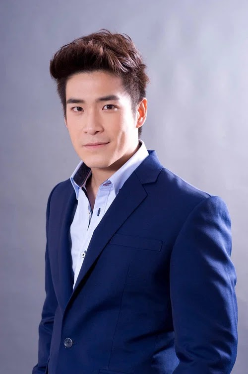 ธีรเดช เมธาวรายุทธ