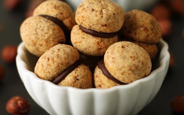 Bánh Quy Hạnh Nhân Baci Di Dama
