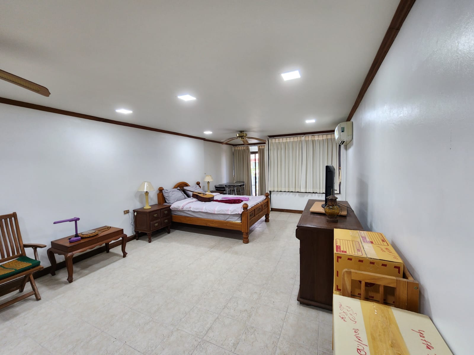 One Tower - Studio, Floor 6 11