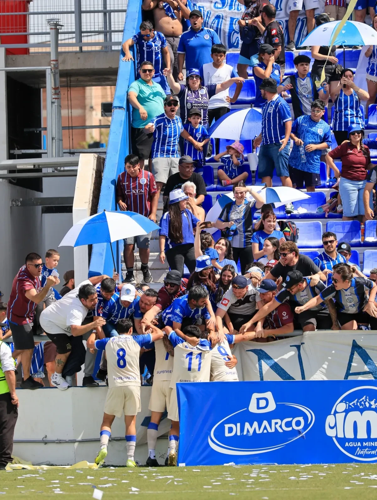 Godoy Cruz venció a Almirante Brown de manera agónica y jugará la final por el ascenso