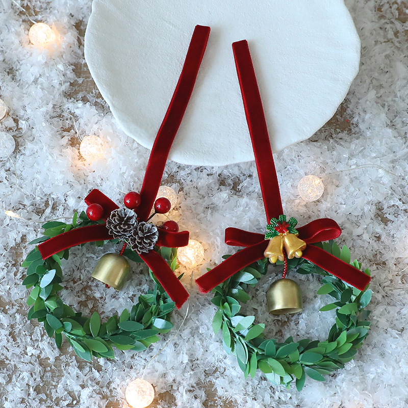 Christmas Wreath Pendant with Bells