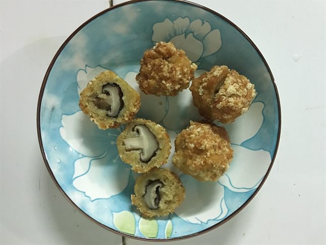 Nấm Đông Cô Chiên Xù