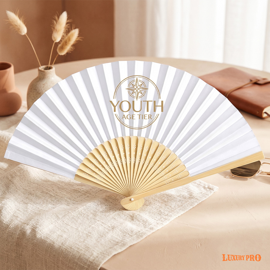 Ladies' plain face fan