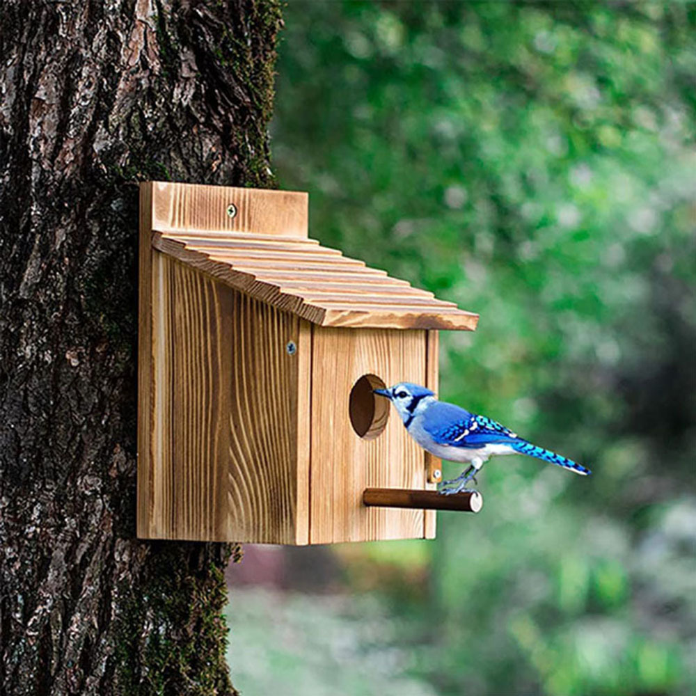 Hängendes Vogelhaus aus Massivholz für den Garten