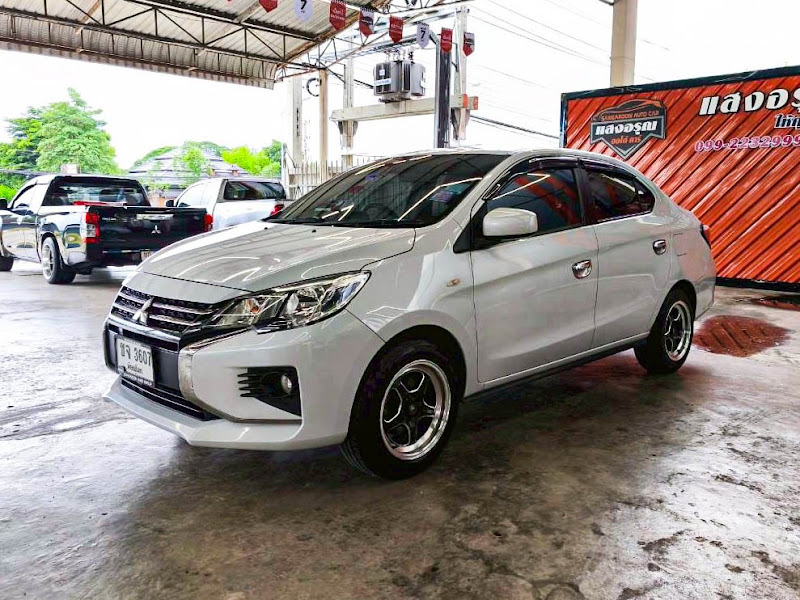 MITSUBISHI ATTRAGE
