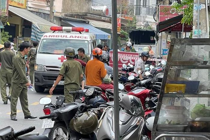 Cháy nhà gần chợ Thủ Đức, một thanh niên tử vong - Báo Người Lao Động