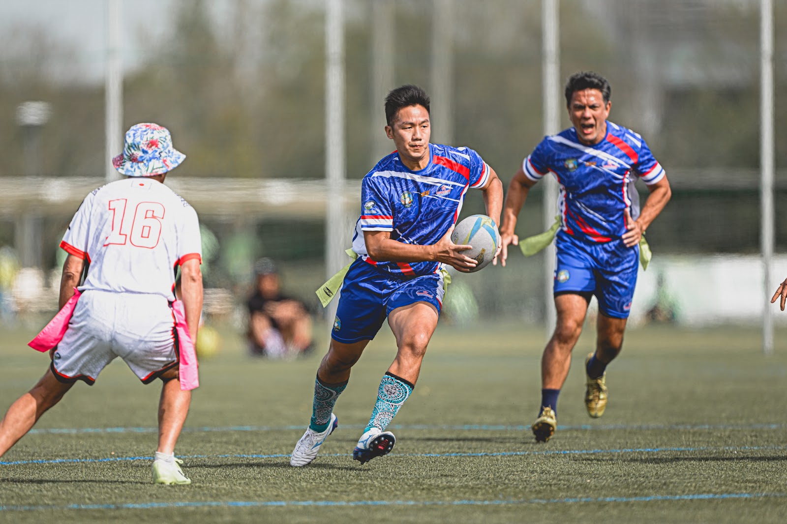 Men's 30s action shot