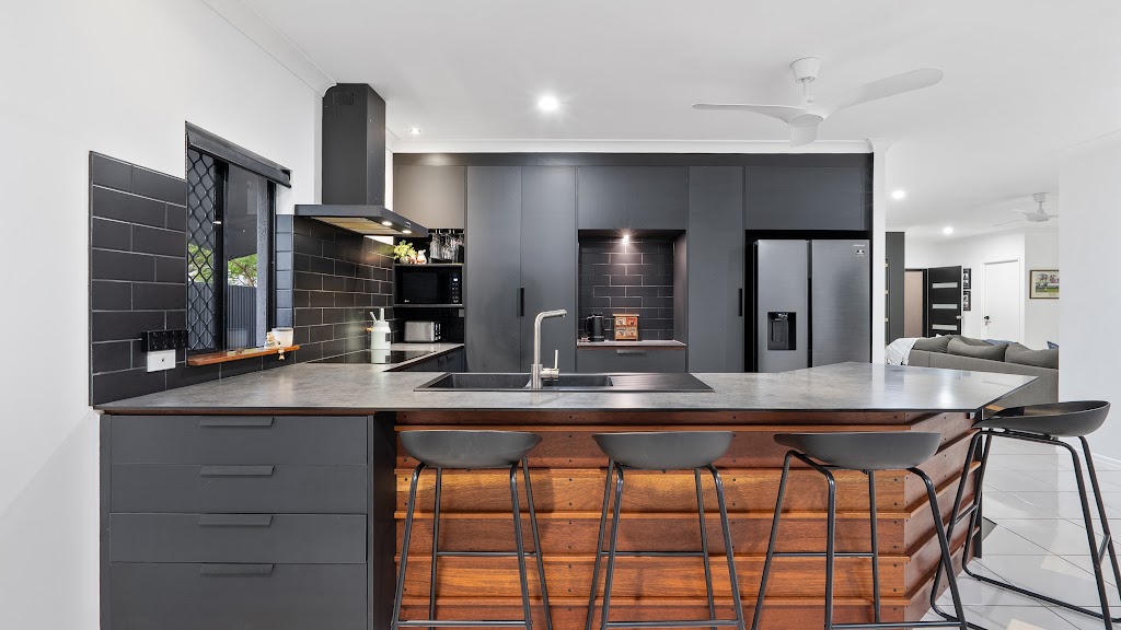 10 Taffles Street, Redlynch - Thumbnail 4