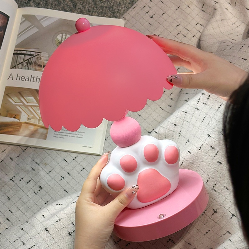 Modern Cat Paw Table Lamp