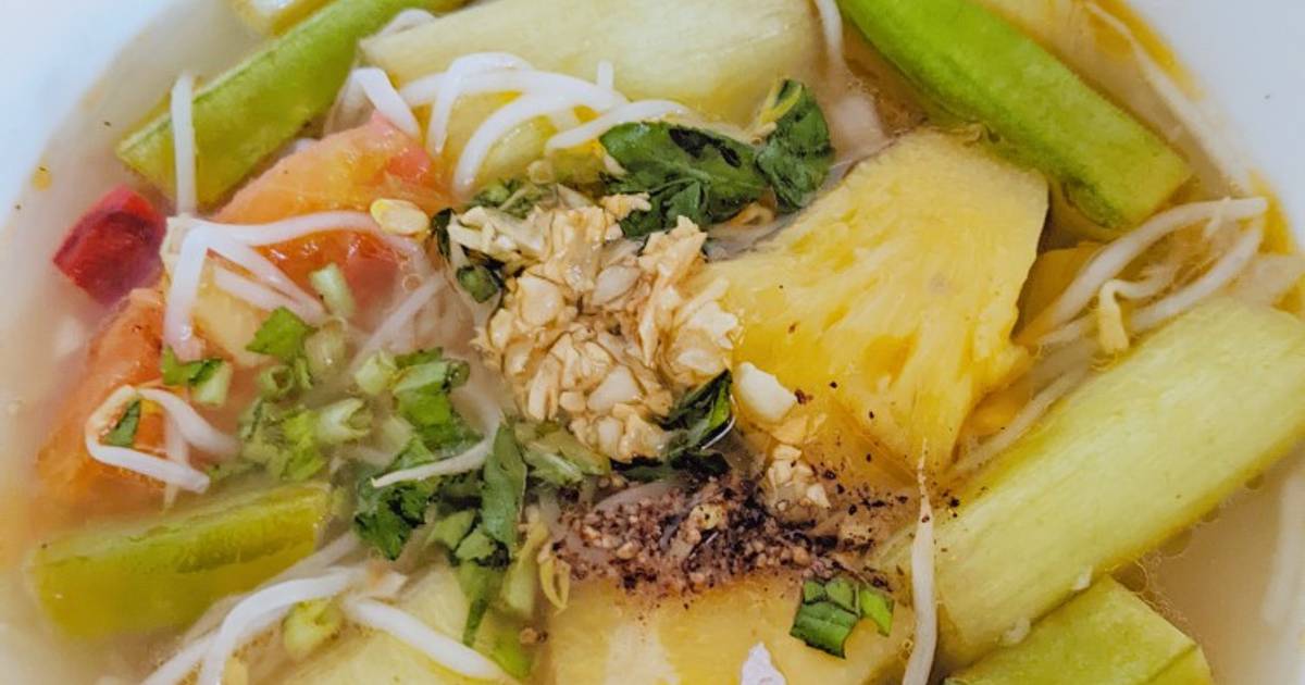 Canh chua cá Basa