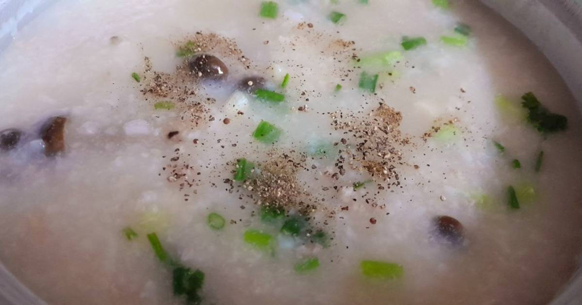 Cháo gà nấm linh chi