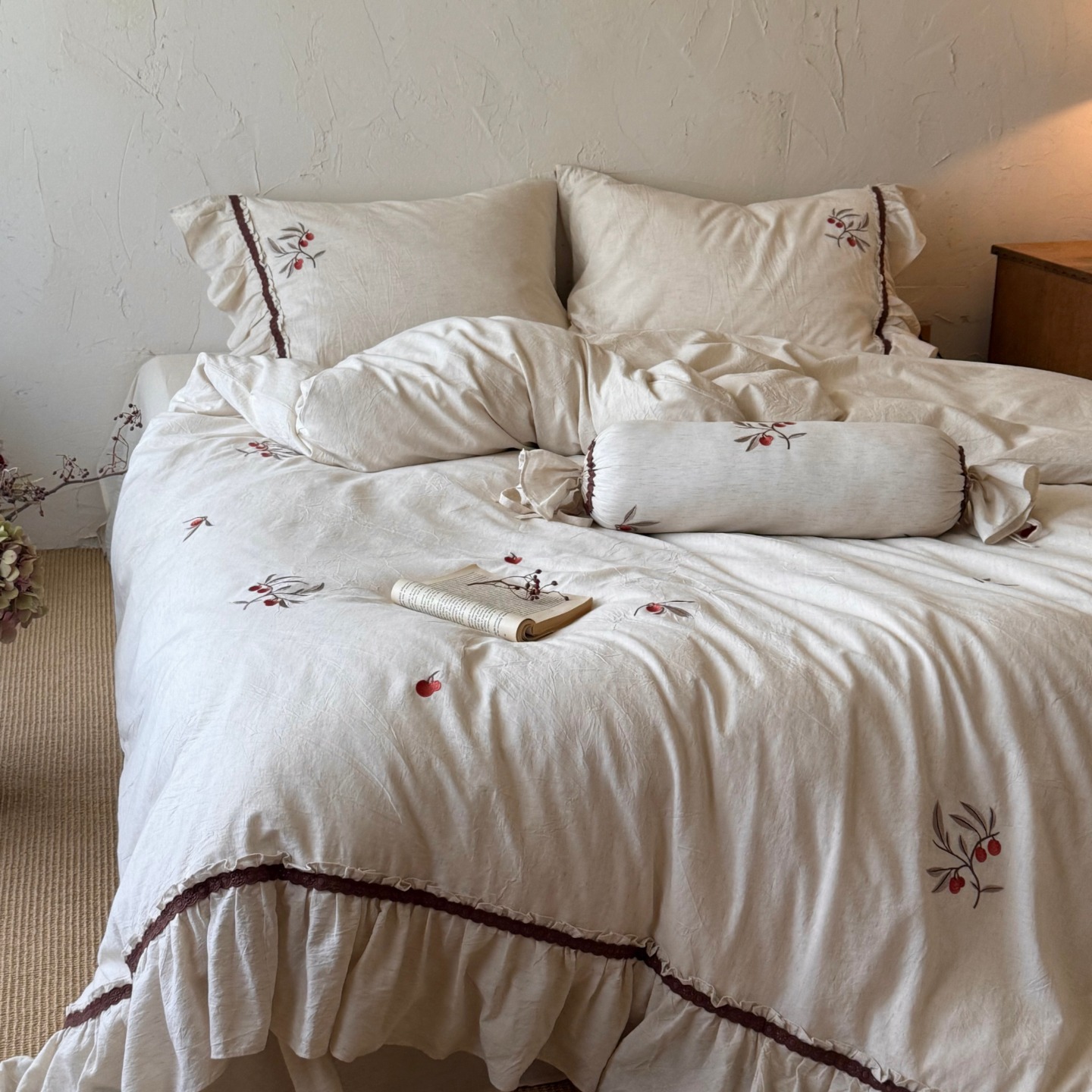 Cotton-Linen Bedding Set, 4-Piece