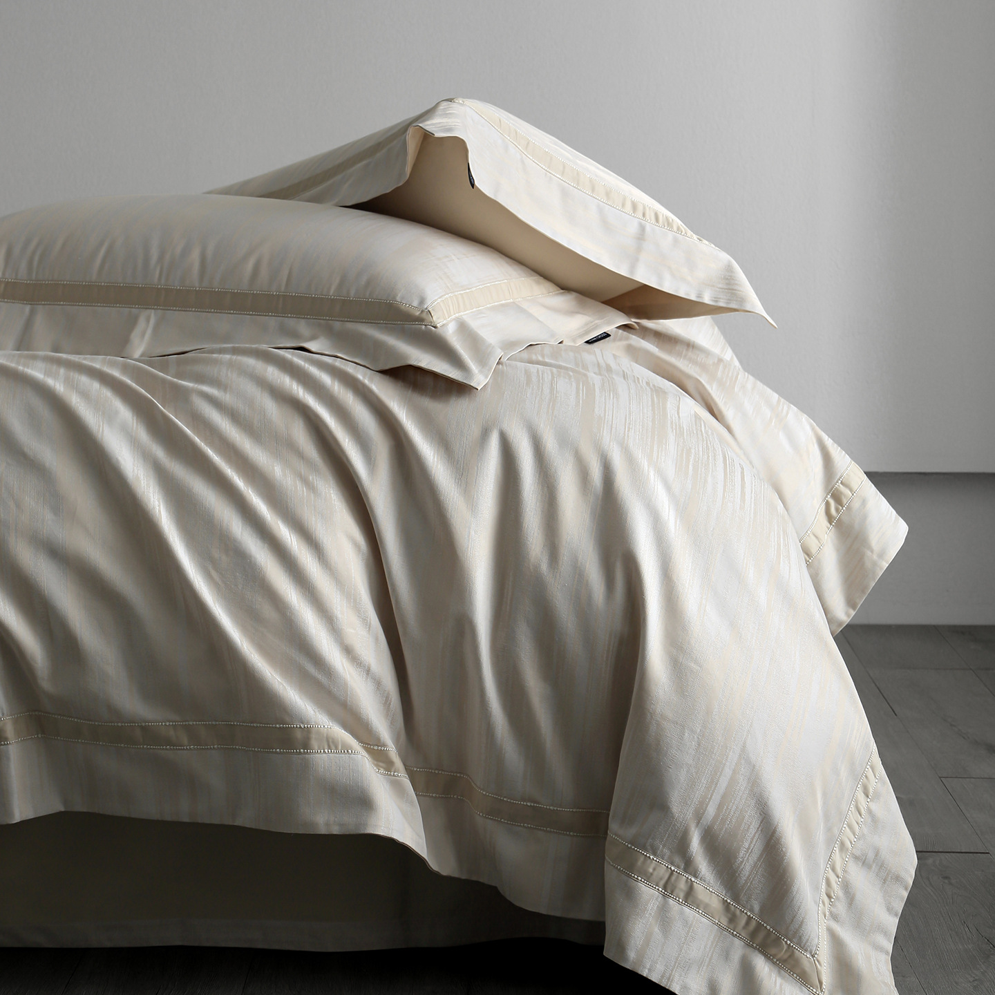Bedding set, long-staple cotton, jacquard relief, 4-piece