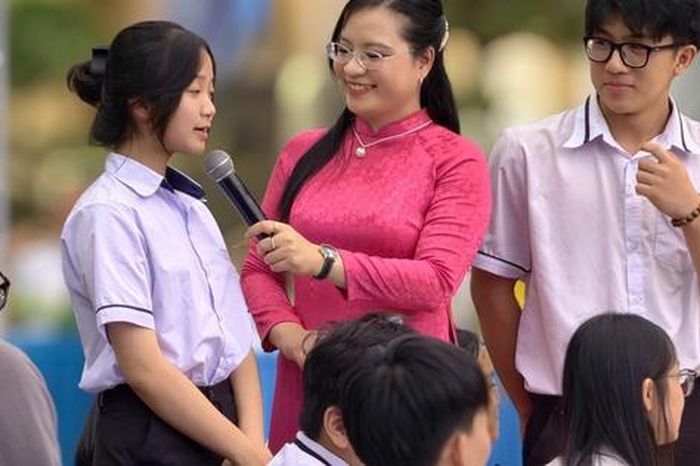 1.700 học sinh Đắk Lắk tham gia chương trình 'Đưa trường học đến thí sinh' 2026 - Báo Người Lao Động