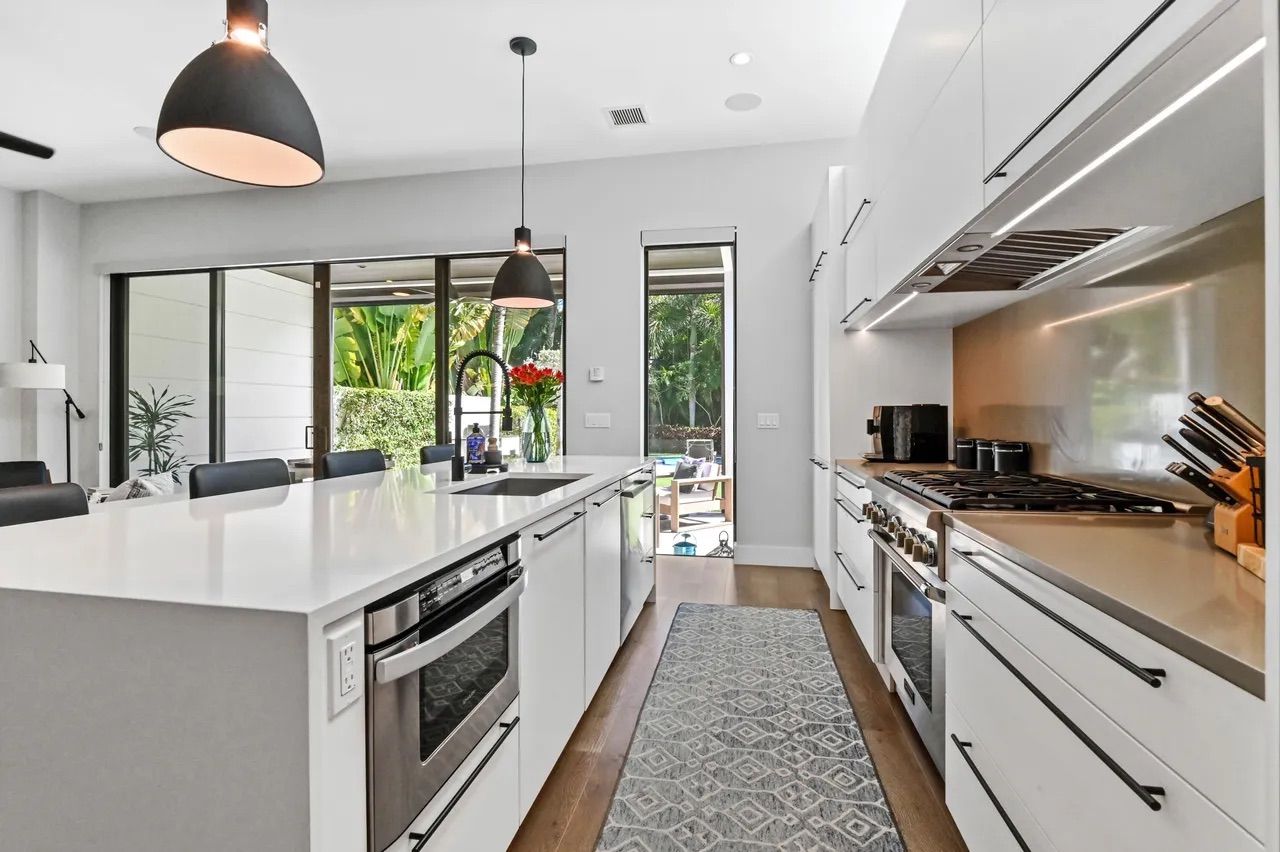 Delray Beach, Florida, USA — 3-Bed Villa 2