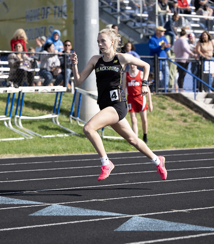 Photo from MS: Track & Field of Lilly Ballowe