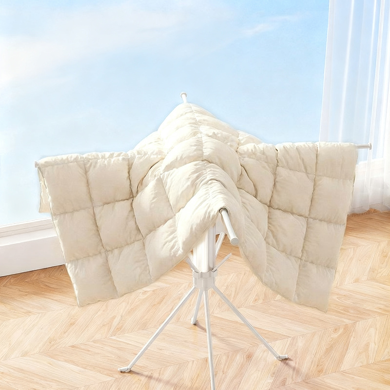 Collapsible drying rack with 4 extendable rods