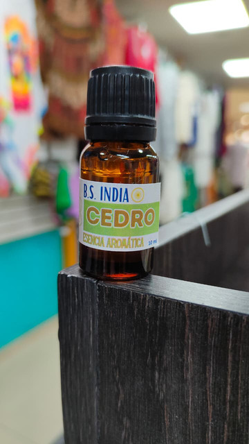 Esencia de Cedro