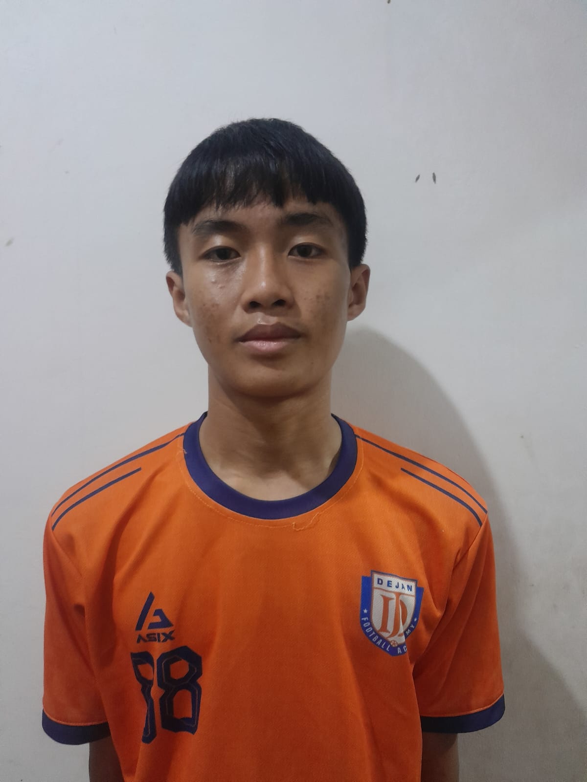 AHMAD FADIL