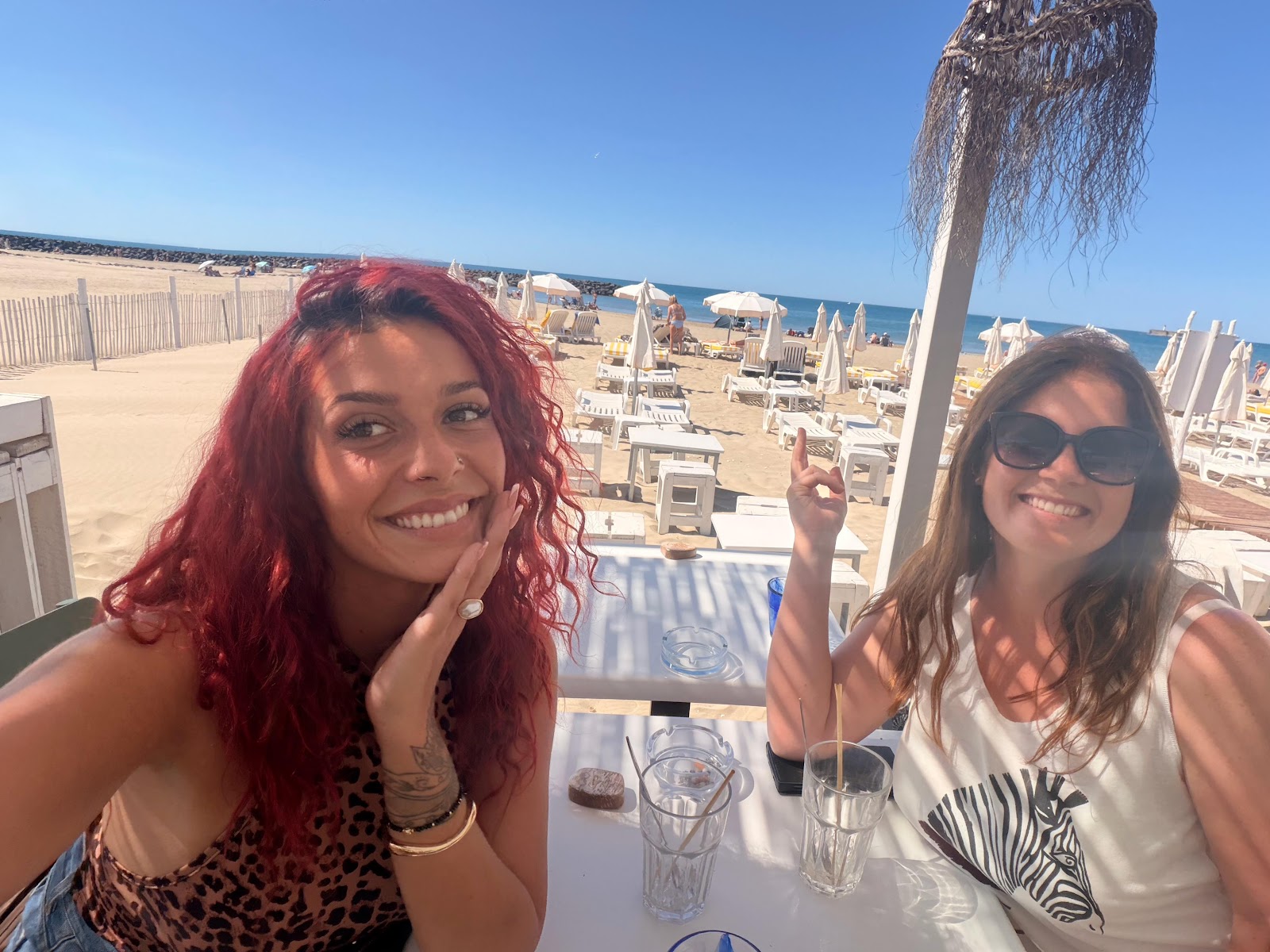 Un verre à la plage avec Tiffany