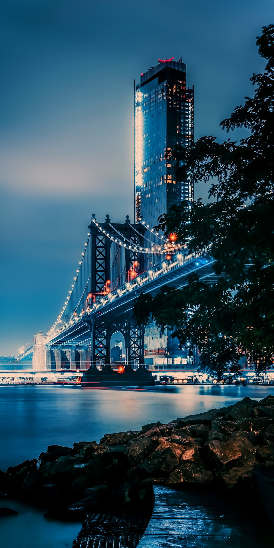 Manhattan Bridge Night View Brooklyn Waterfront Skyline - Free 4K mobile Wallpaper