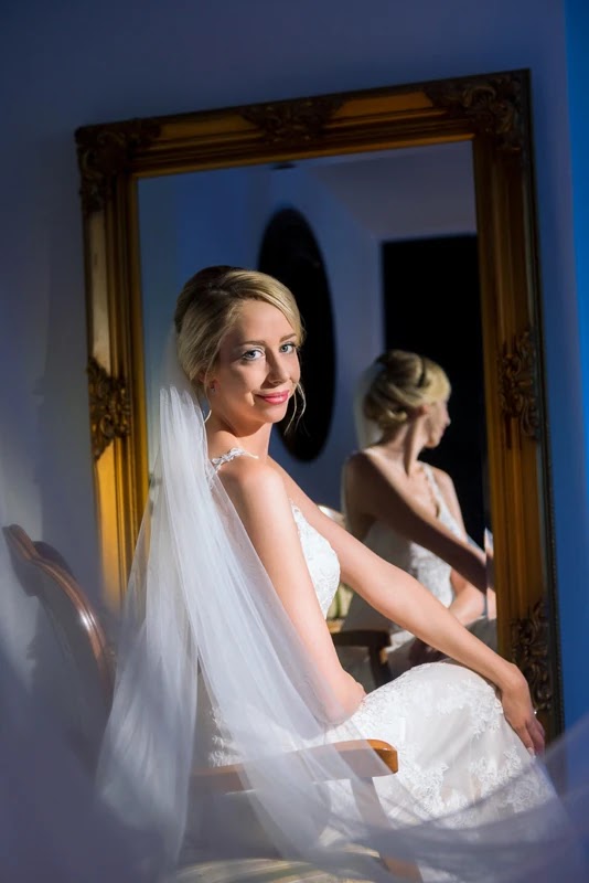 Braut fertig gestylt