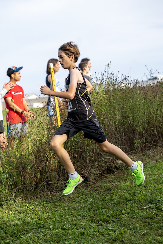 Photo from MS: Cross Country of Elijah Howe