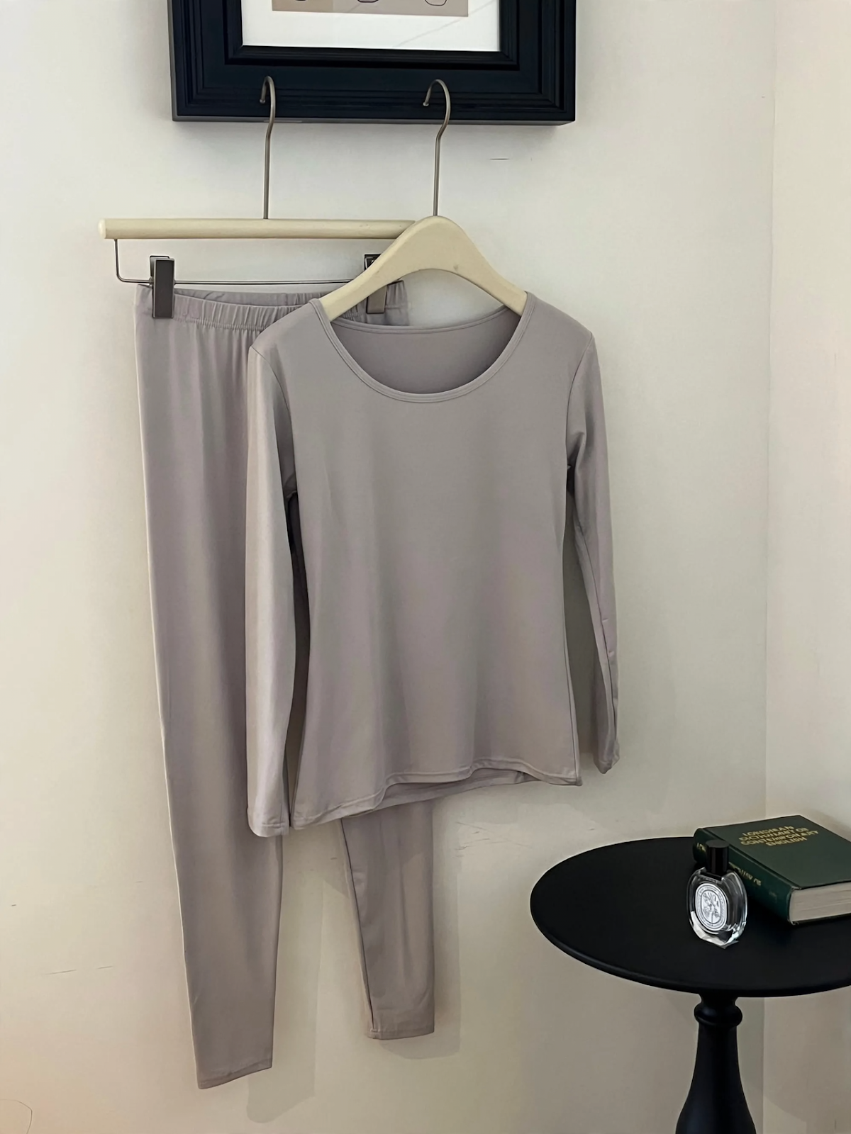 Thermal underwear set, lightweight and body-hugging