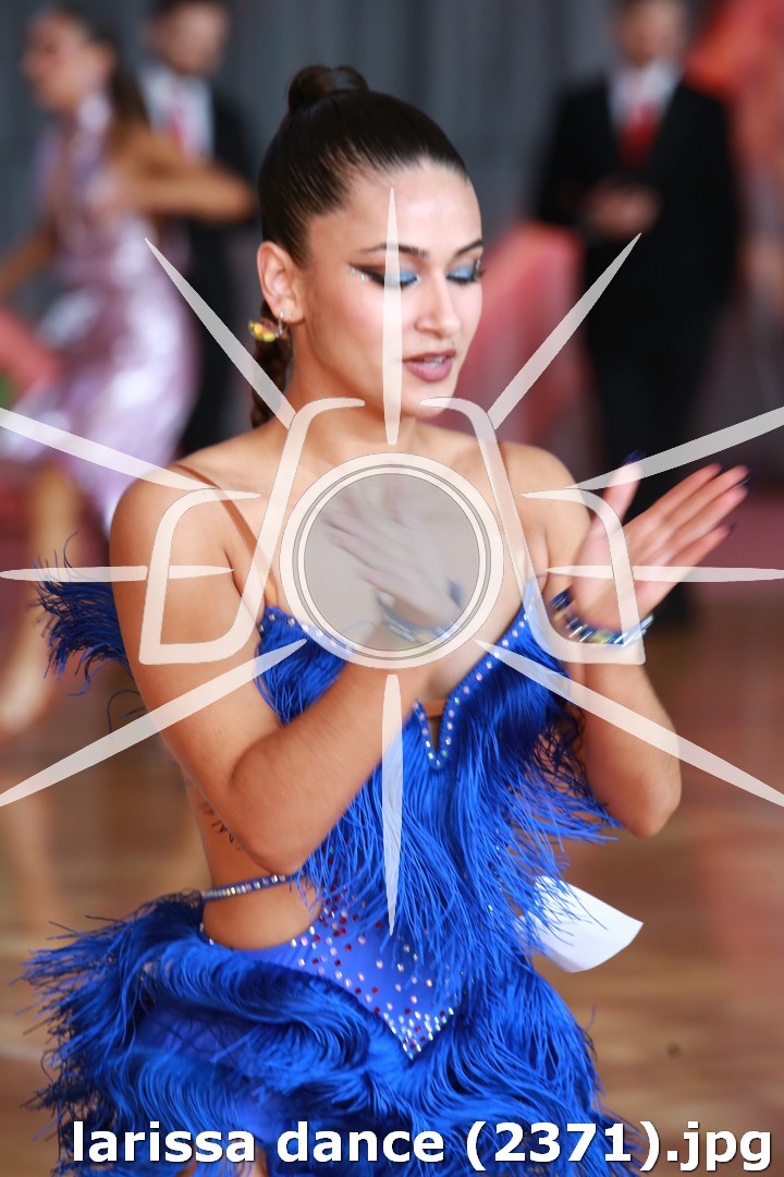 larissa dance (2371).jpg