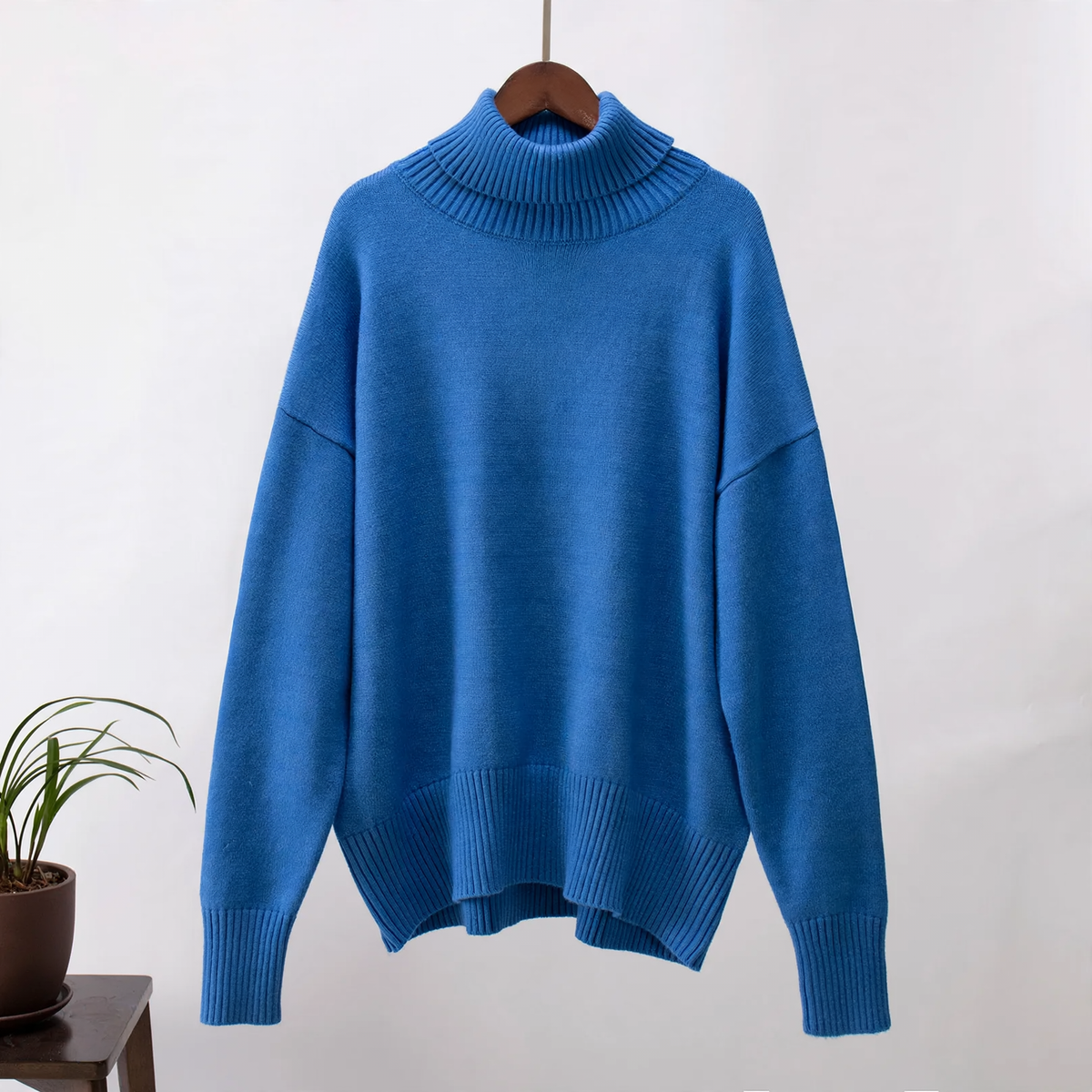 Elegant loose women's turtleneck sweater